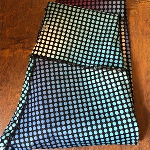 Lululemon Wunder under cosmic dots size 6!